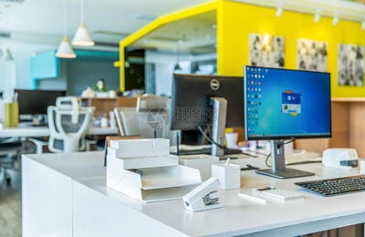 辦公場景與裝飾材料 以攝圖網VRF高清圖片501155922為例的視覺解析